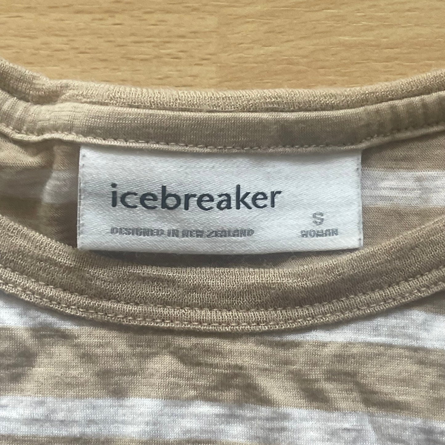 Kurzarm T-Shirt von Icebreaker Merino (S Damen) weiß beige gestreift