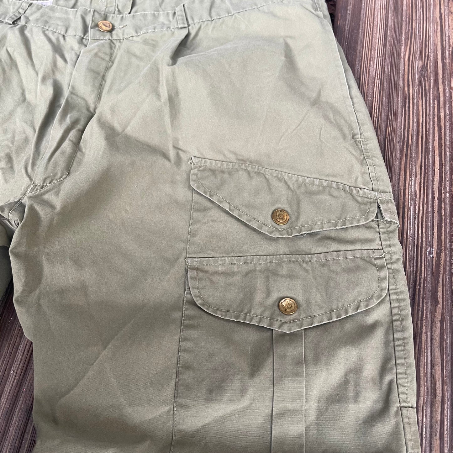Hose von Fjällräven (Herren M-L / Damen XL) khaki