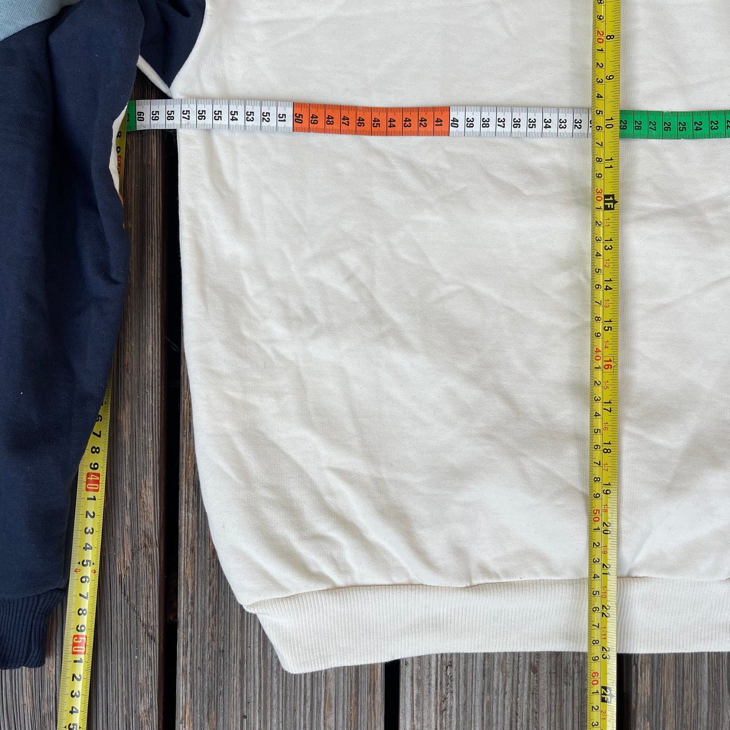 Kaotiko Pullover (S) Sweatshirt weiß dunkelblau bunt
