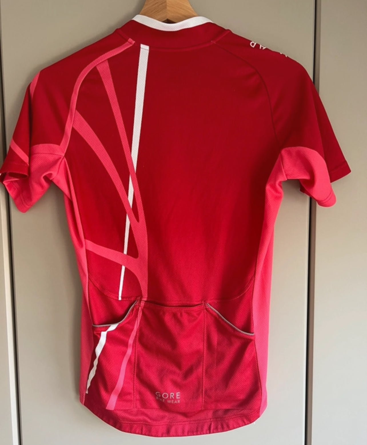 Kurzarm Radtrikot Gore Bike Wear (M Damen) rot-pink