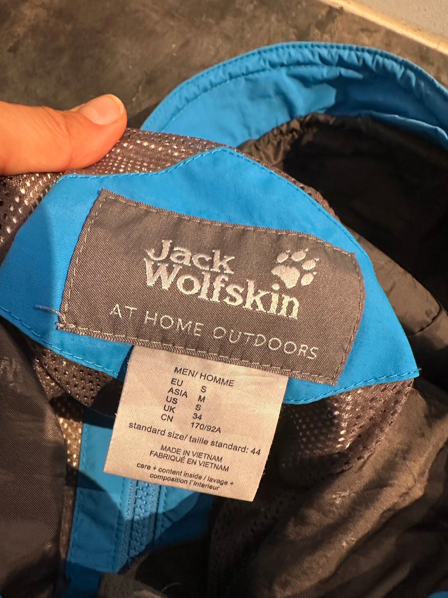 Regen Jacke Jack Wolfskin (M Damen) blau