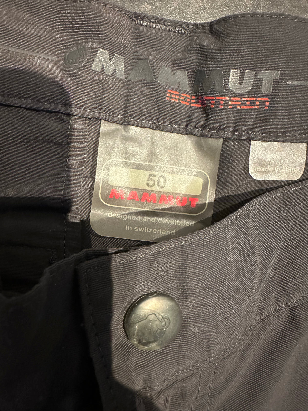 Leichte Softshell Hose Mammut (L Herren) anthrazit grau