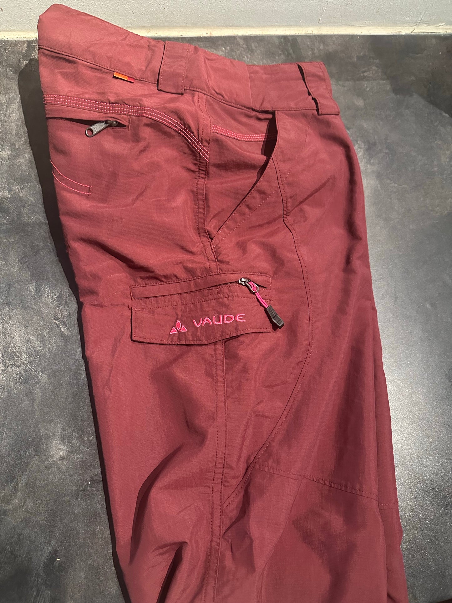 Zip Off Trekking Hose Vaude 2 in 1 (XS/S Damen) bordeaux