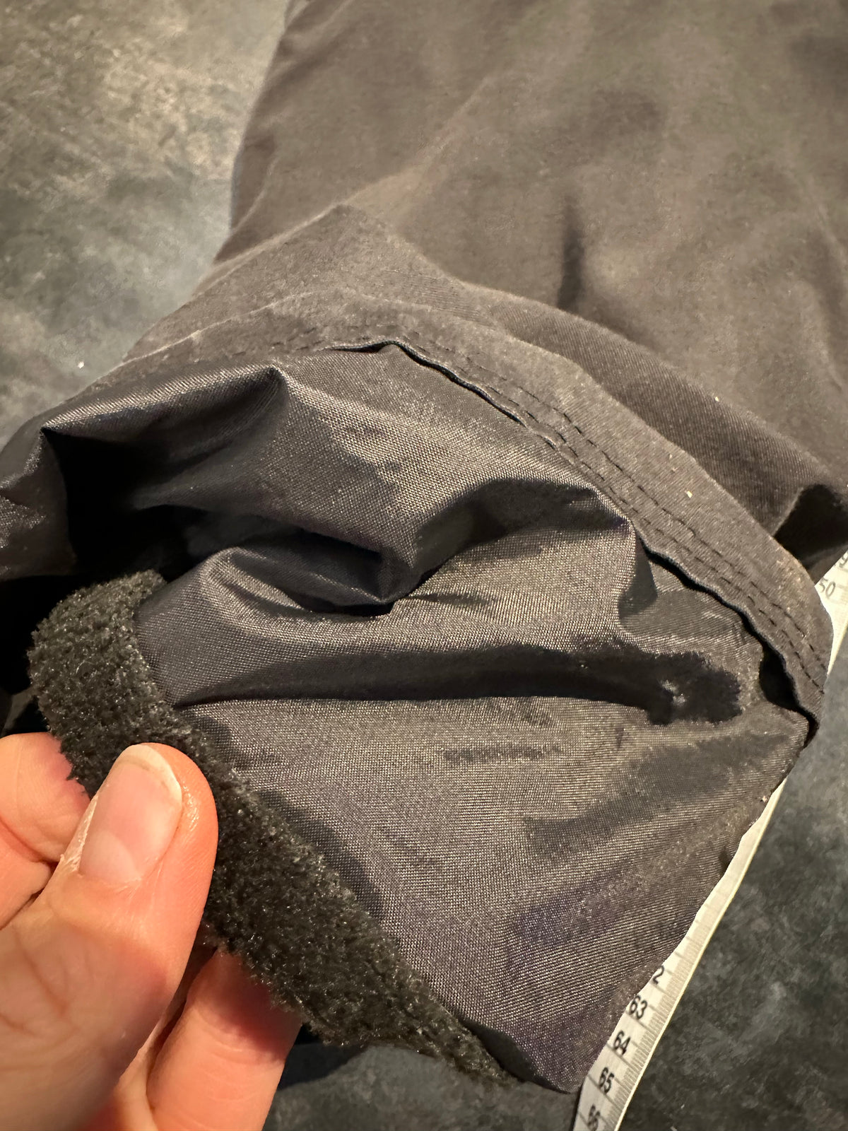Fjällräven Barents Hose (S Damen) anthrazit grau