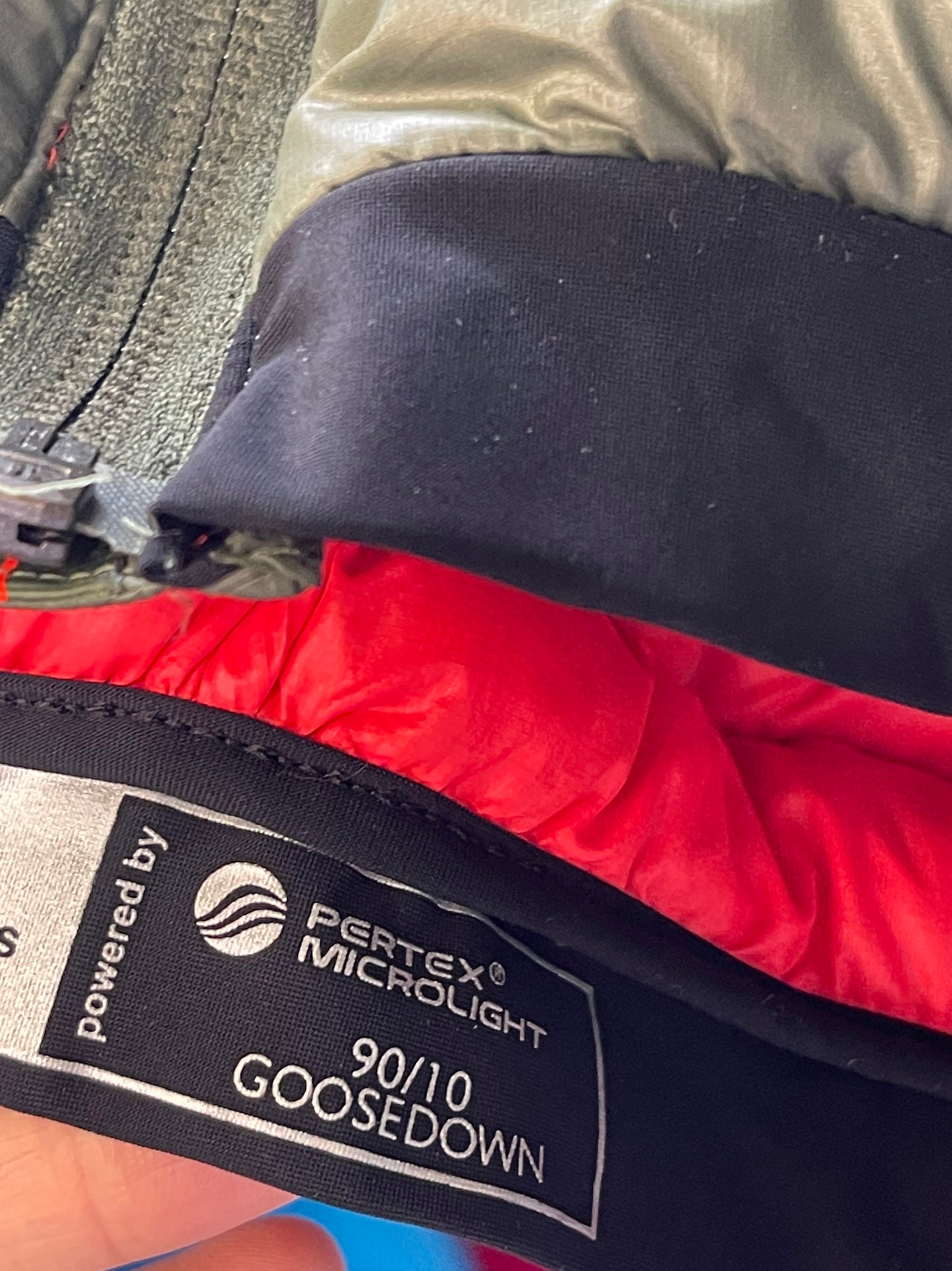 Leichte Daunen Jacke (S Herren) Adidas khaki