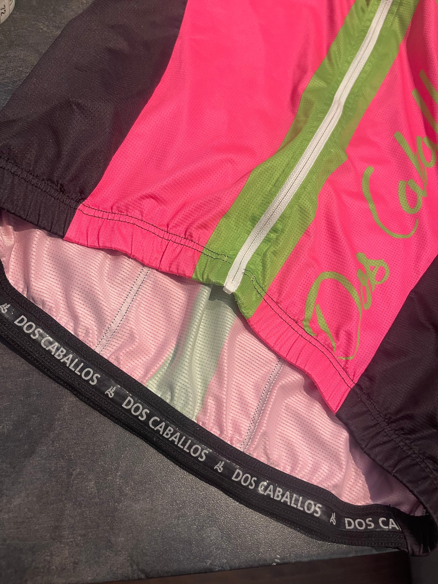 Full Zip Radtrikot  (XS Damen) pink grün Dos Caballos - wanderlich.com