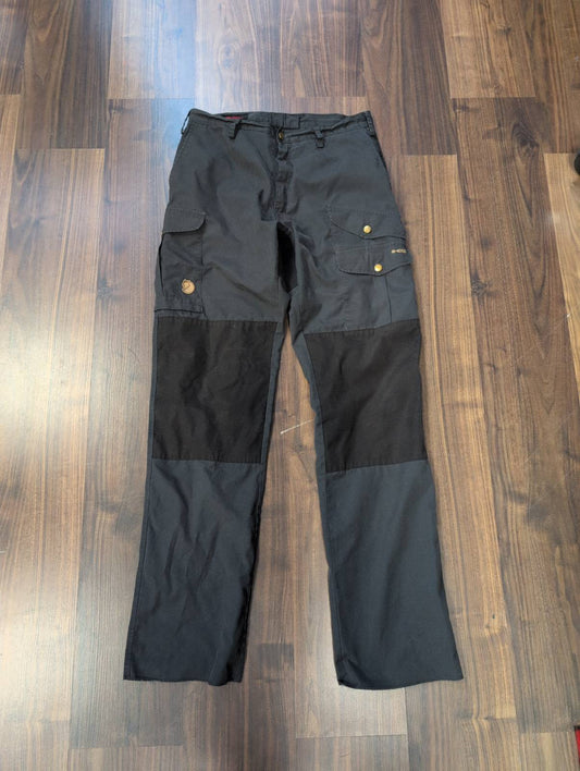Fjällräven Barents Hose (M /48 Herren) Anthrazit schwarz