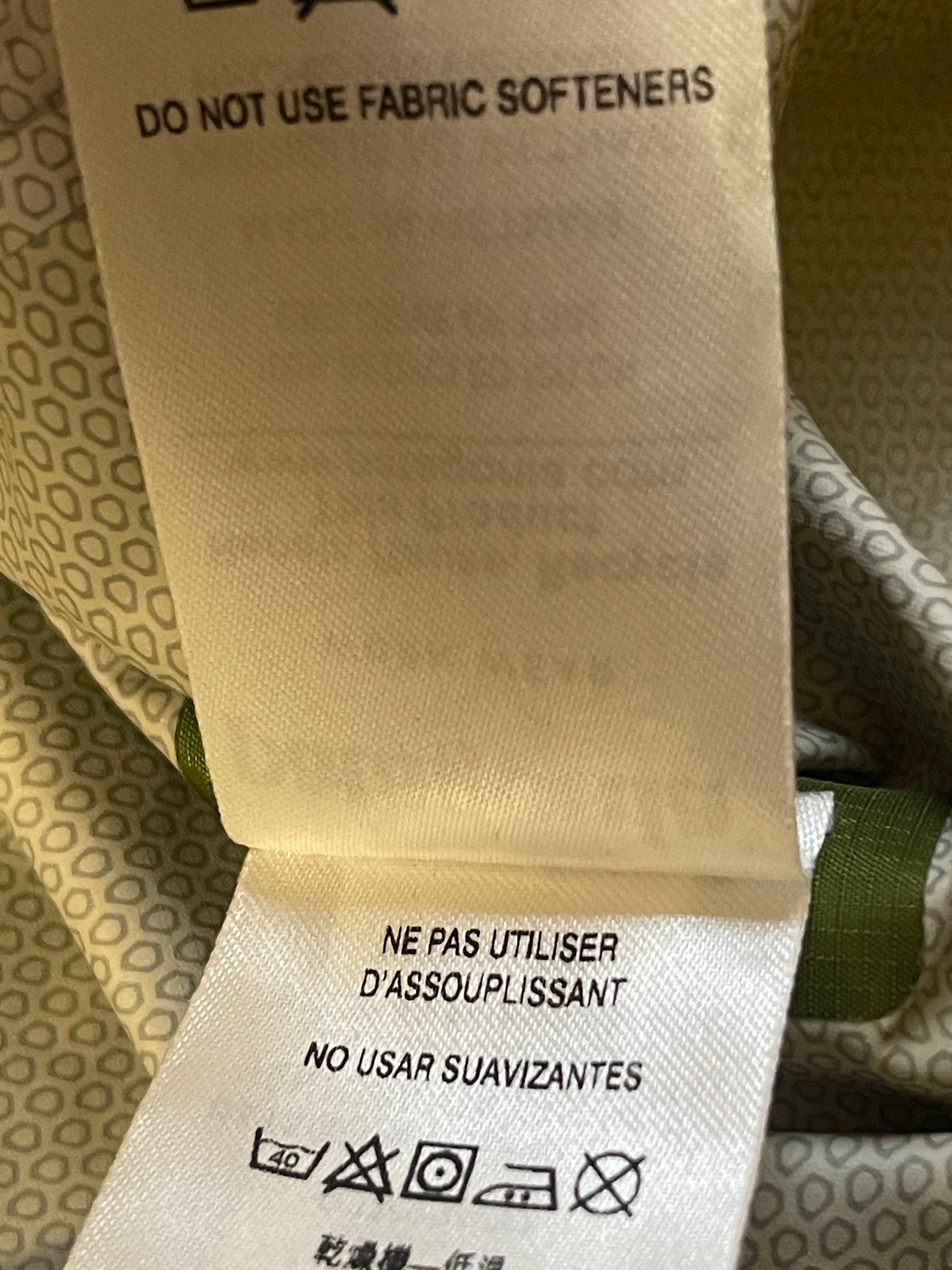 Regen Jacke von Patagonia (M Herren) Hardshell khaki grün