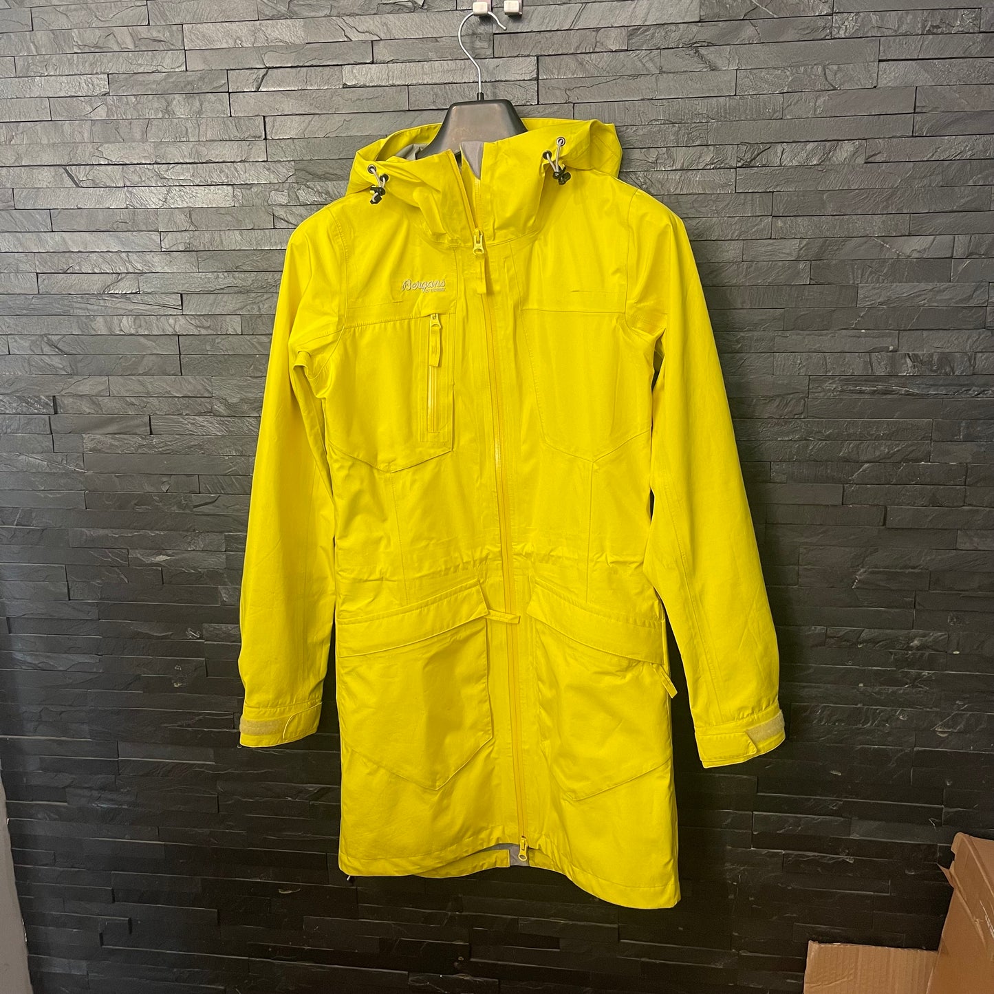 3-lagige Regen Parka von Bergans (Größe XS) Hardshell gelb