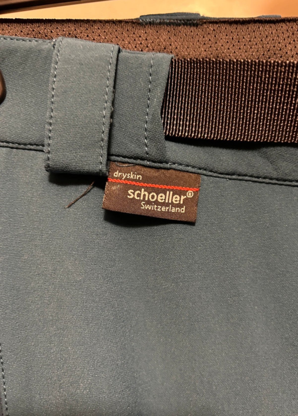 Elastische Trekking Hose von Mammut (S Herren) wasserabweisend blau