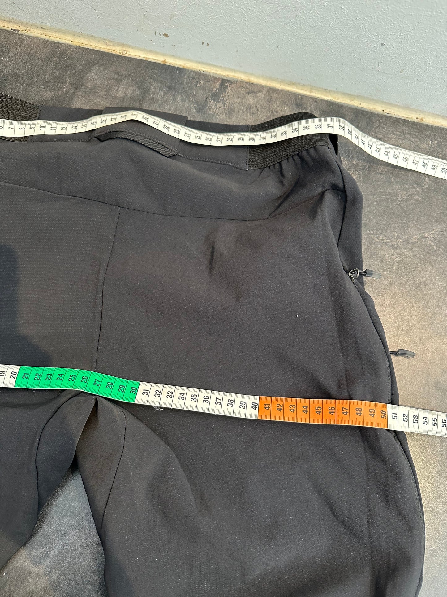 Touren Hose von Haglöfs (M Damen) Softshell schwarz