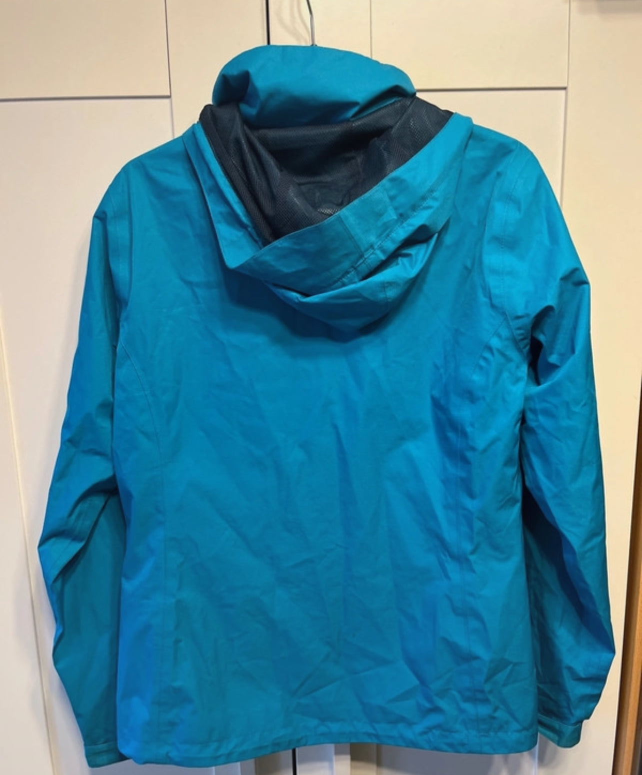 Regen- Jacke von Vaude (S Damen) blau