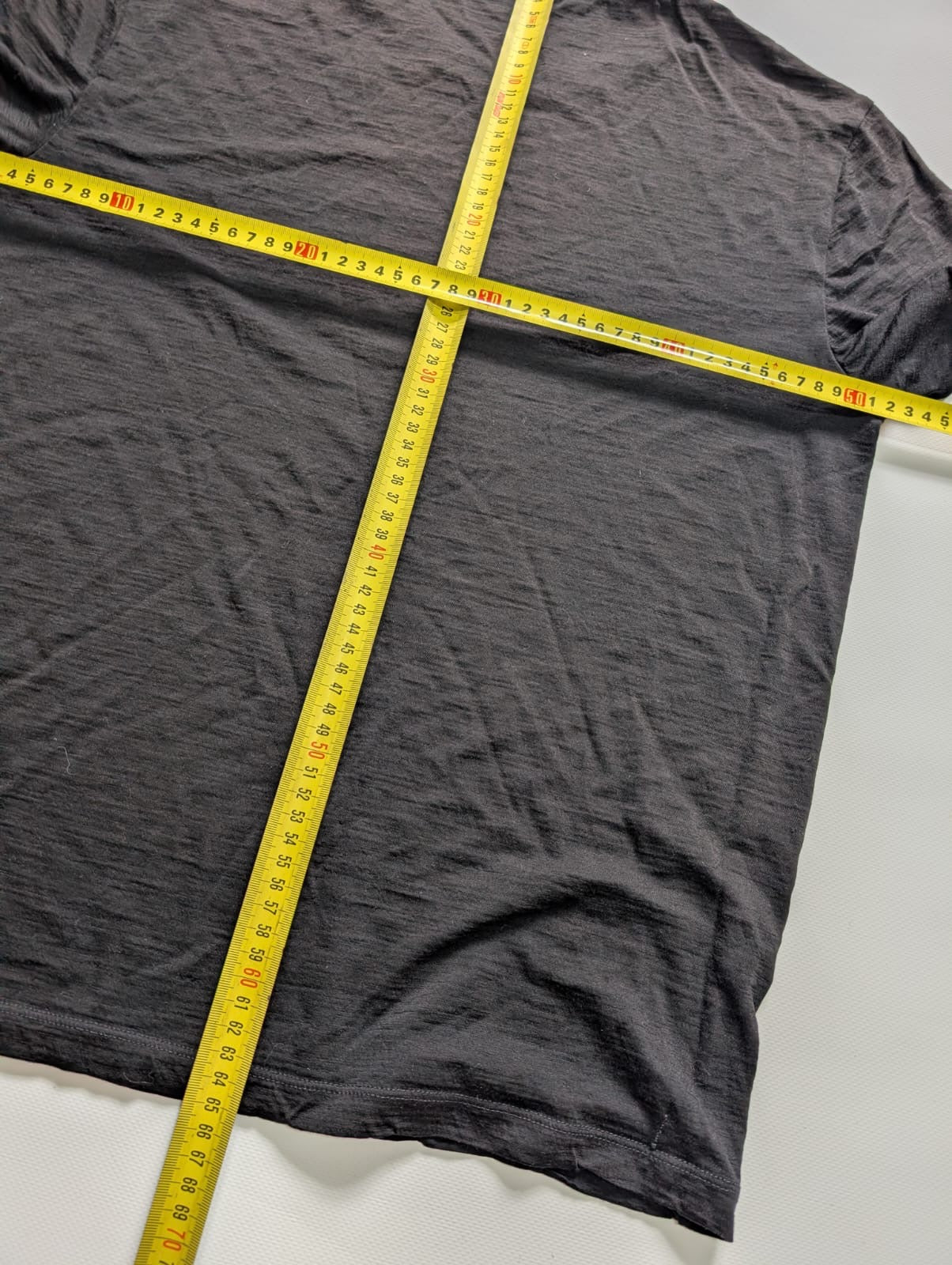 T-Shirt Icebreaker Merino (S /M Herren) schwarz Print MT Everest