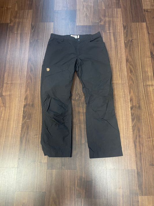 Wander Hose von Fjällräven (L / 40 Damen) graphit grau