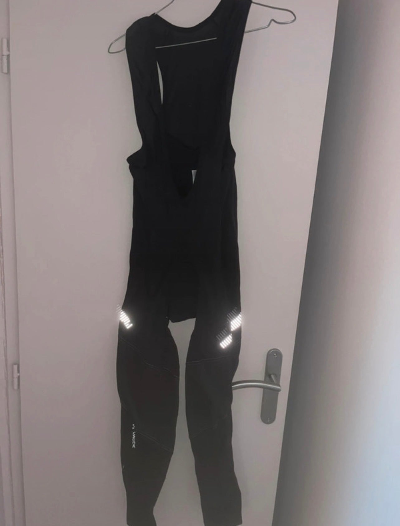 Thermo Einteiler von Vaude (L Herren) lange Träger Bib Radhose schwarz - wanderlich.com