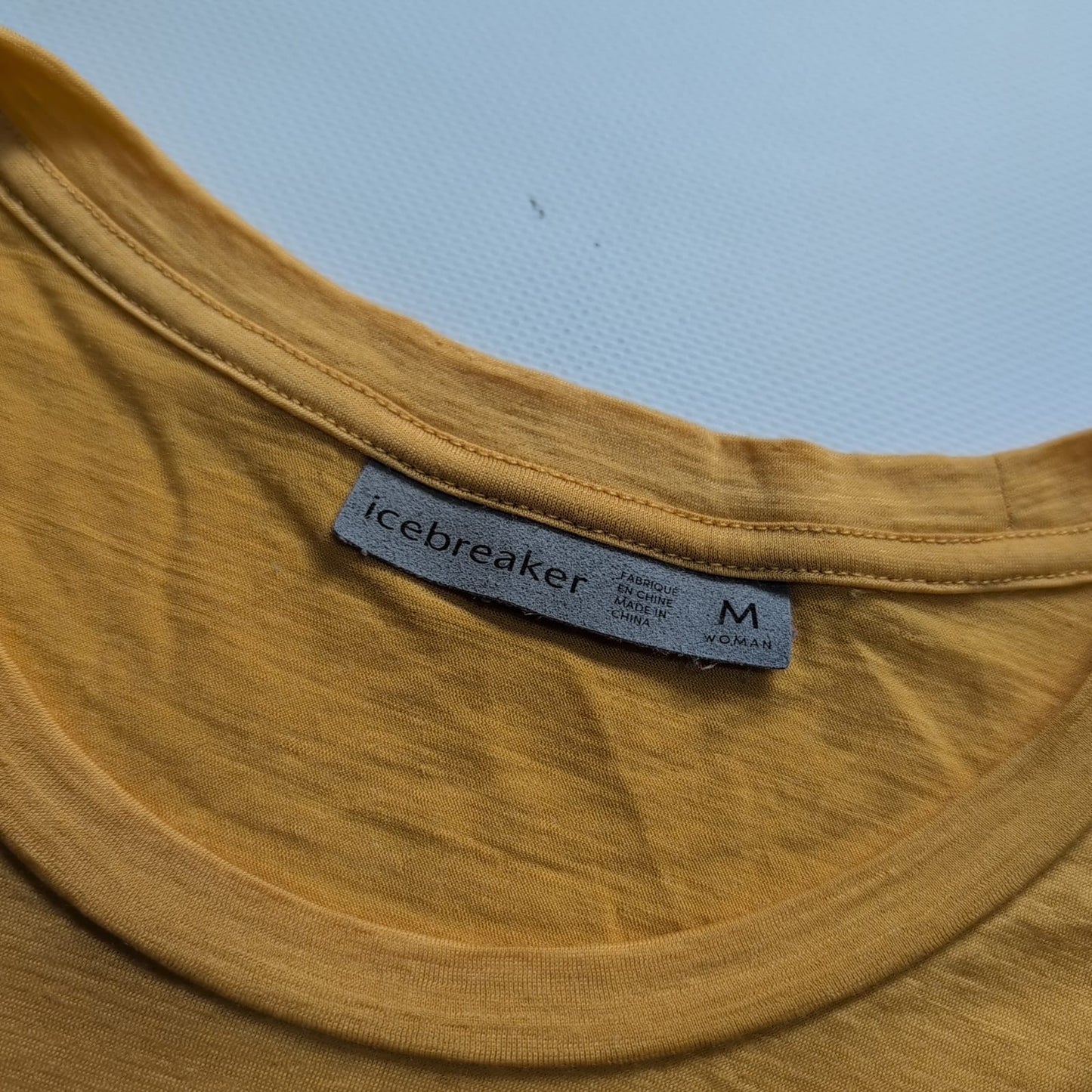 T-Shirt von Icebreaker Merino (M Damen) gelb