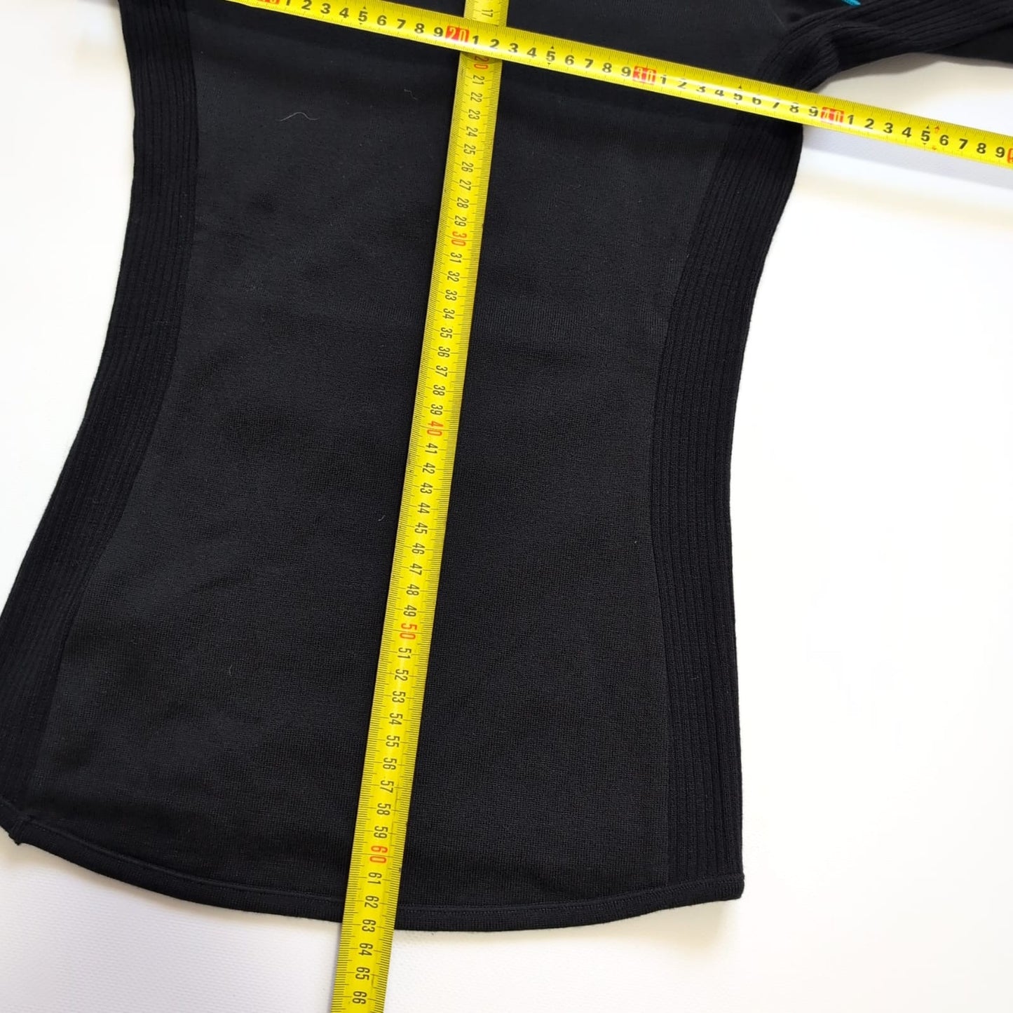 Merino Zip Longsleeve von Icebreaker (XS Damen) schwarz - wanderlich.com
