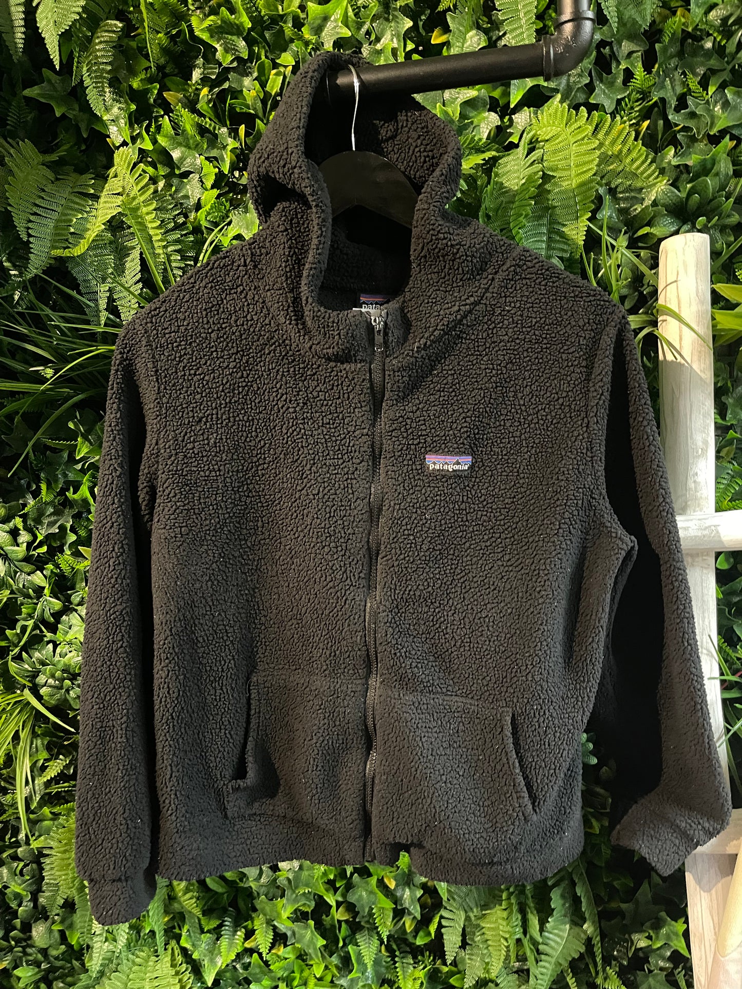 Patagonia Fleece Jacke (M Damen) Hoodie Retro Pile schwarz