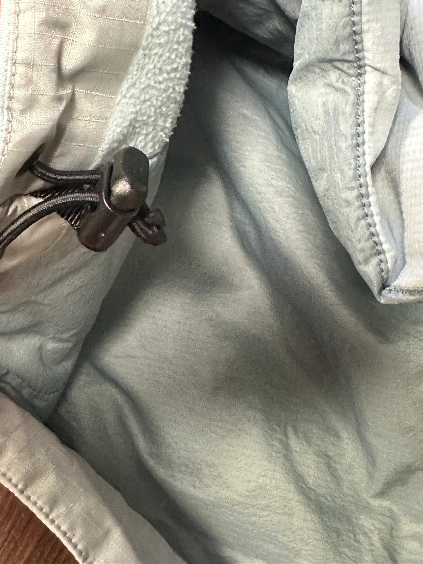 Jacke von Arcteryx Atom LT (S Damen) hellblau