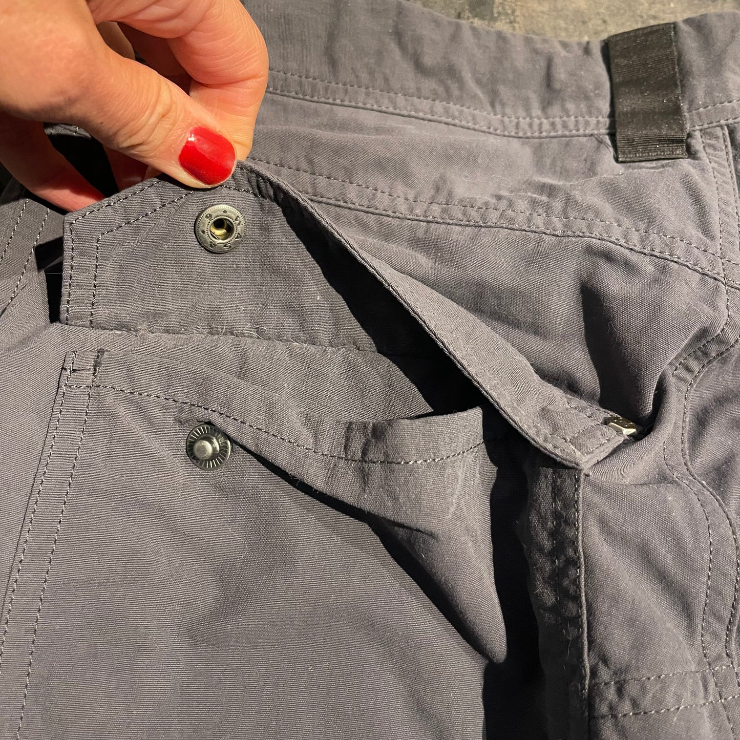 Robuste Trekking Hose von Haglöfs (S Herren) Climatic grau