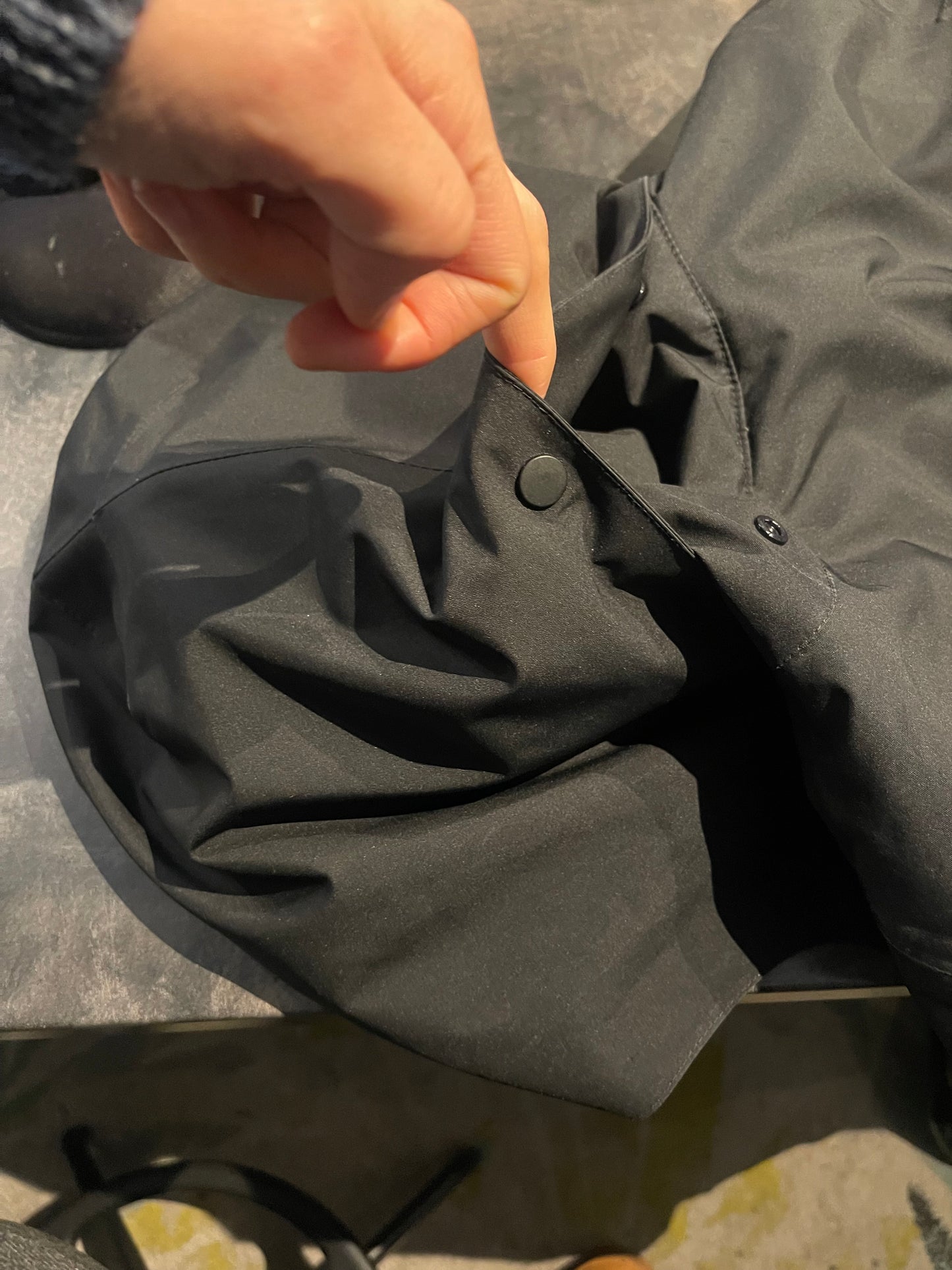 Daunen Winterparka Patagonia (M Damen) Mantel wasserdicht schwarz