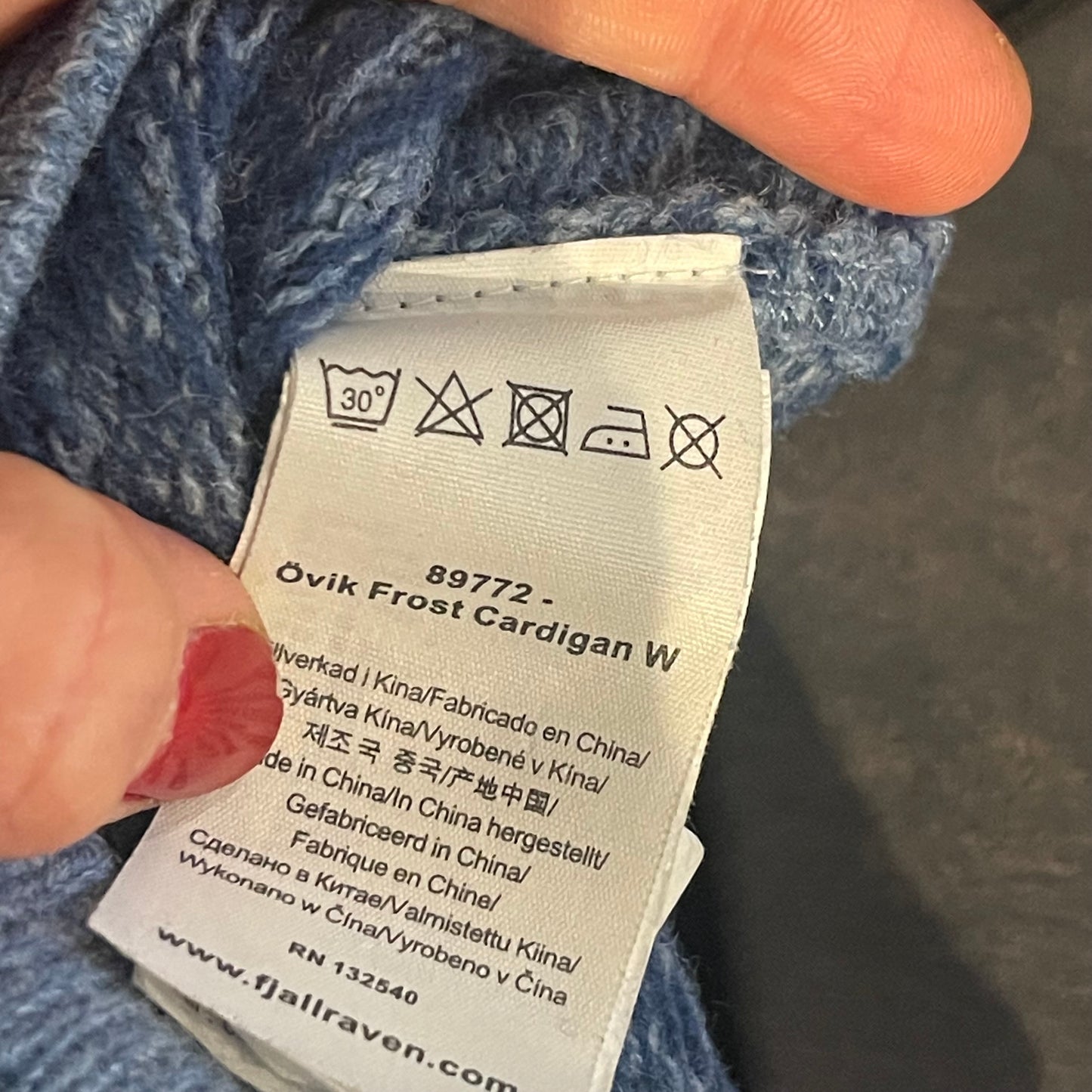 Strick Jacke Fjällräven ( M bis L) pure Wolle blau gemustert