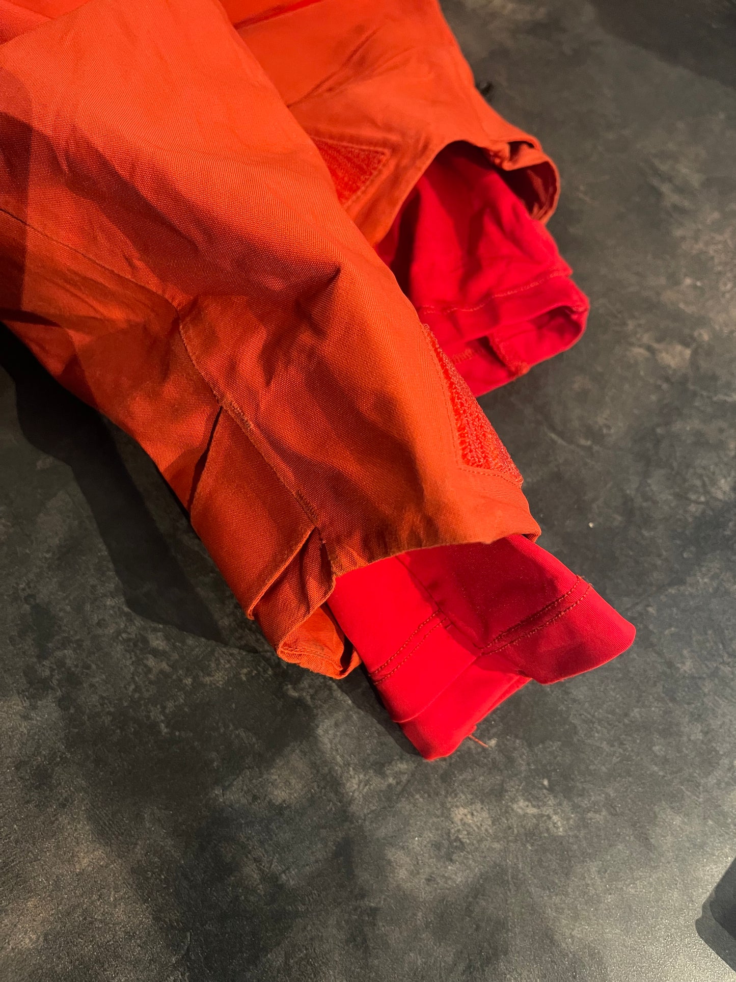 Ski Anzug von Mammut ( M ) Goretex Jacke Hose warm gefüttert rot