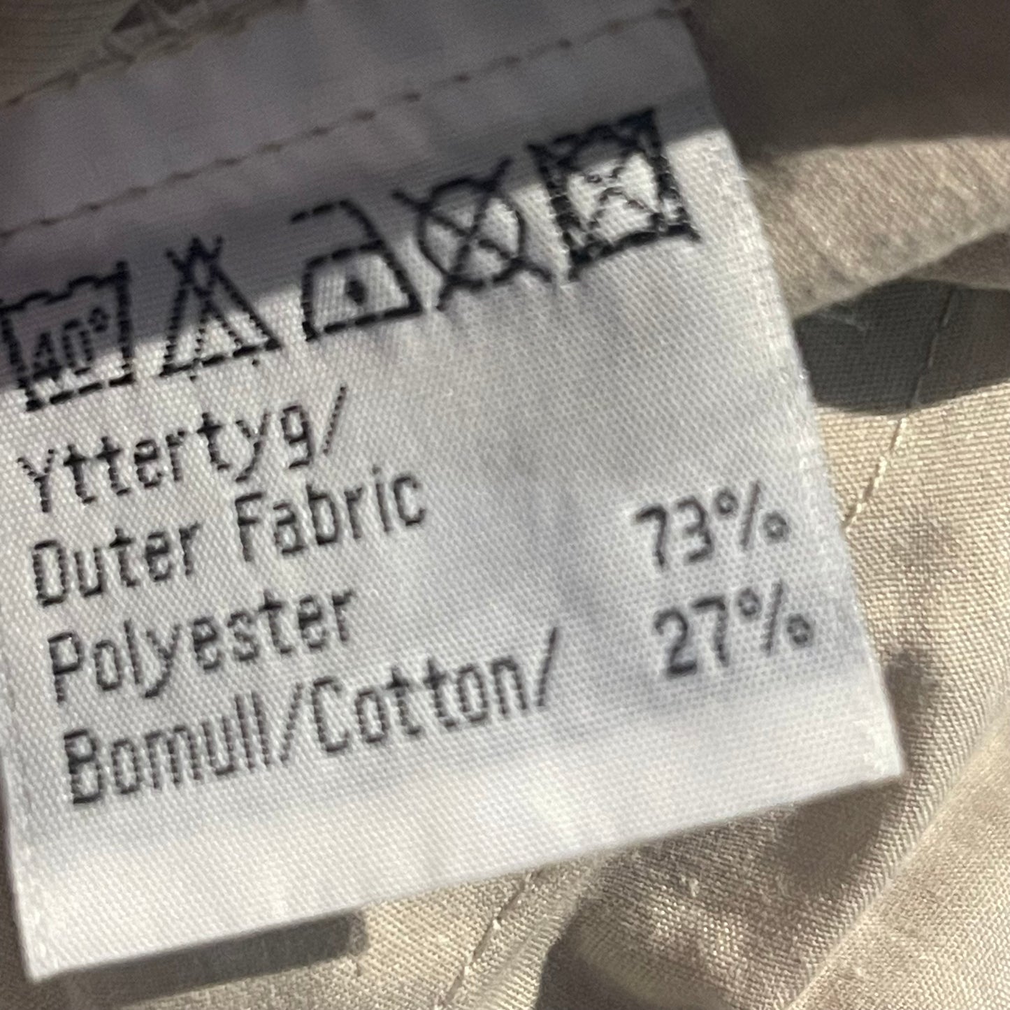 Kurze Trekking Hose Shorts von Fjällräven (M Damen) creme