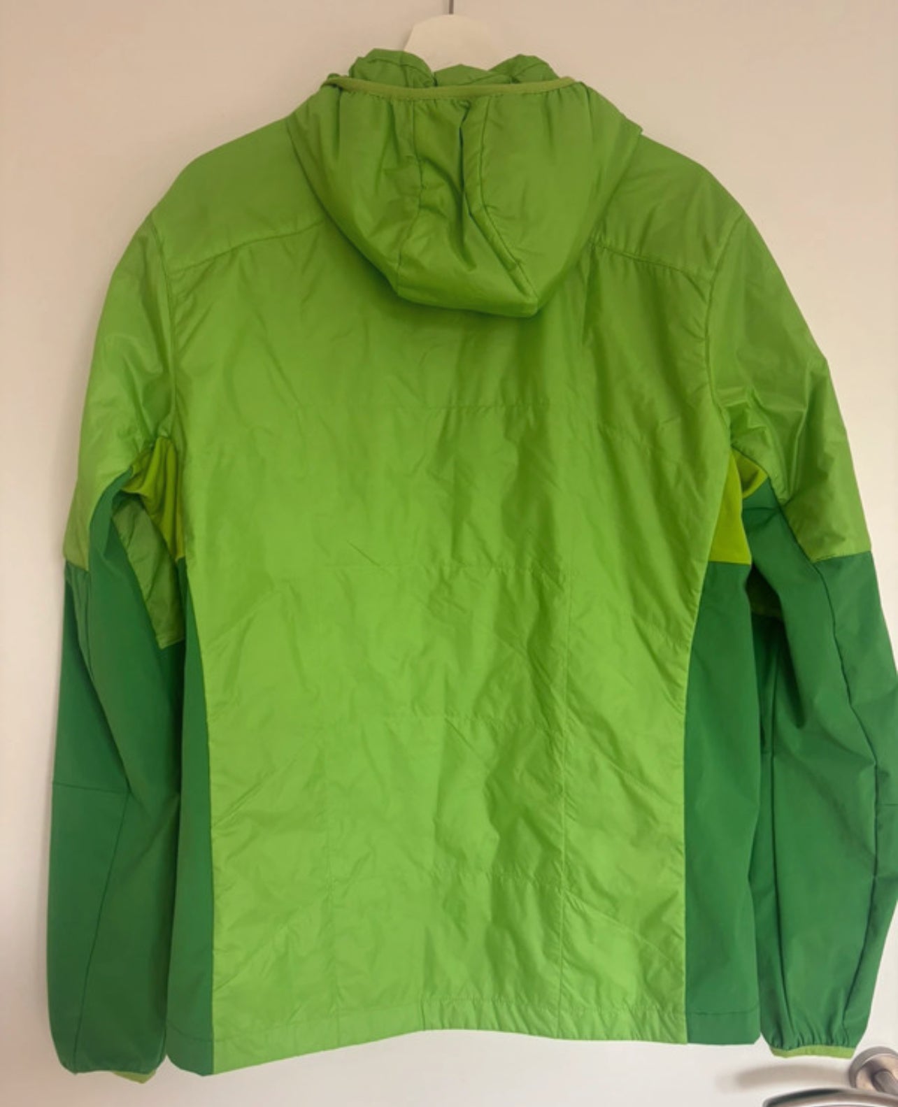 Rad Jacke von Vaude (Herren L/ 52 ) Primaloft Windproof grün