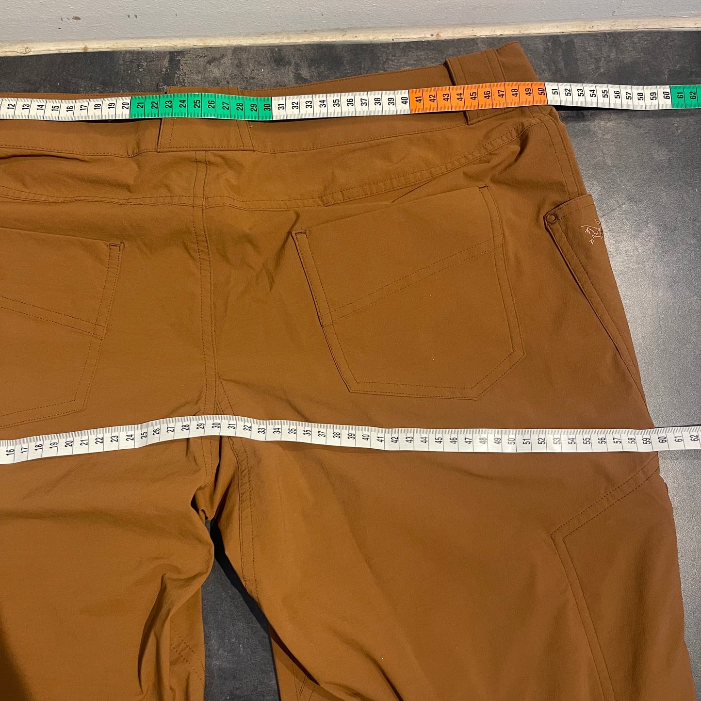 Leichte Wander Hose von Arcteryx (XL Damen) Ocker braun