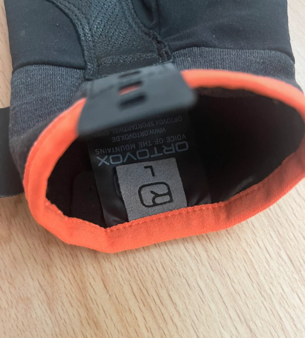 Handschuhe von Ortovox (L Herren) Leder + Swisswool inside schwarz