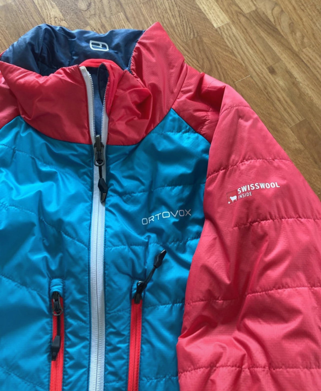 Wolle /Daunen Wende Jacke Ortovox (L Damen) pink-blau