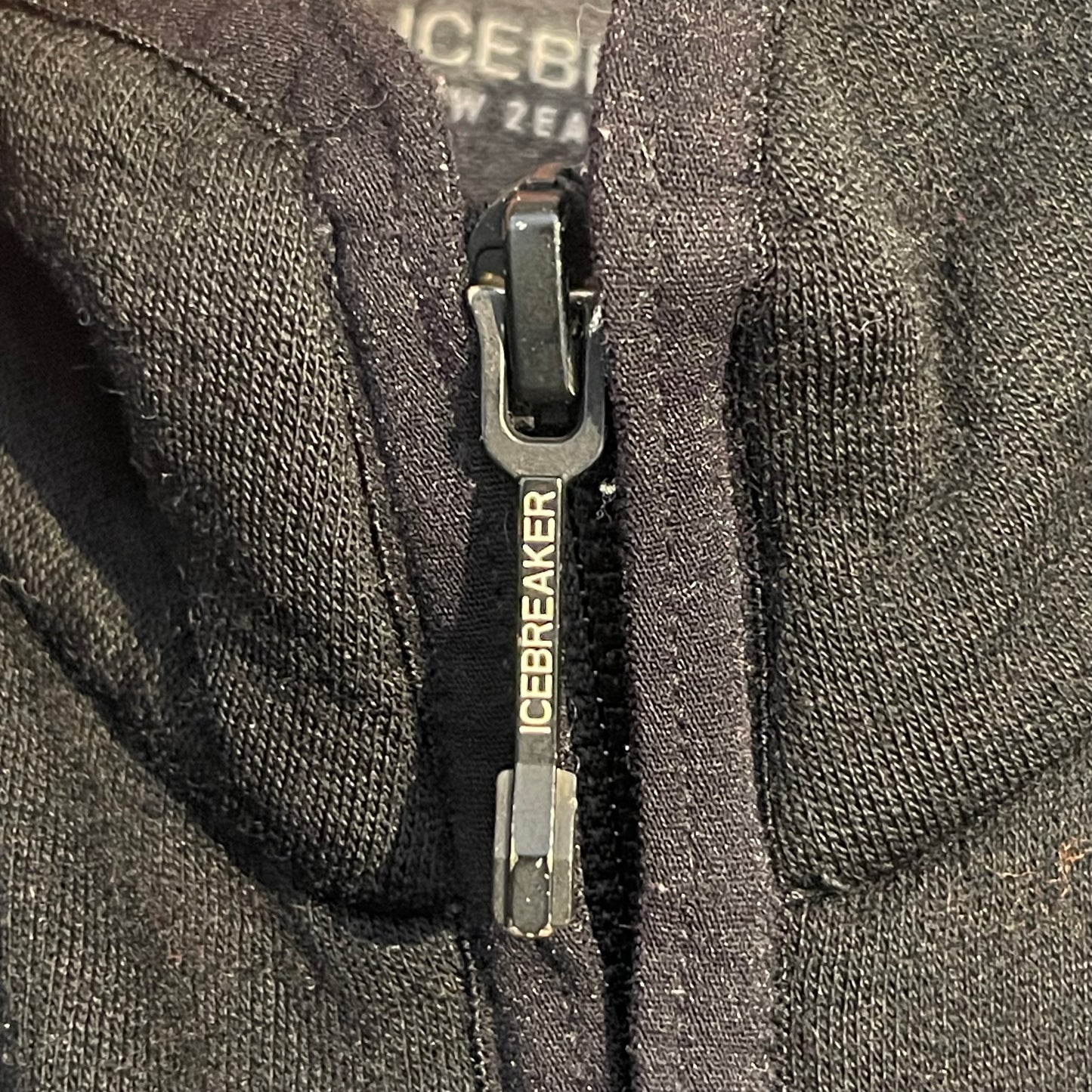 Warme Merino Zipper Jacke von Icebreaker (M Damen) schwarz