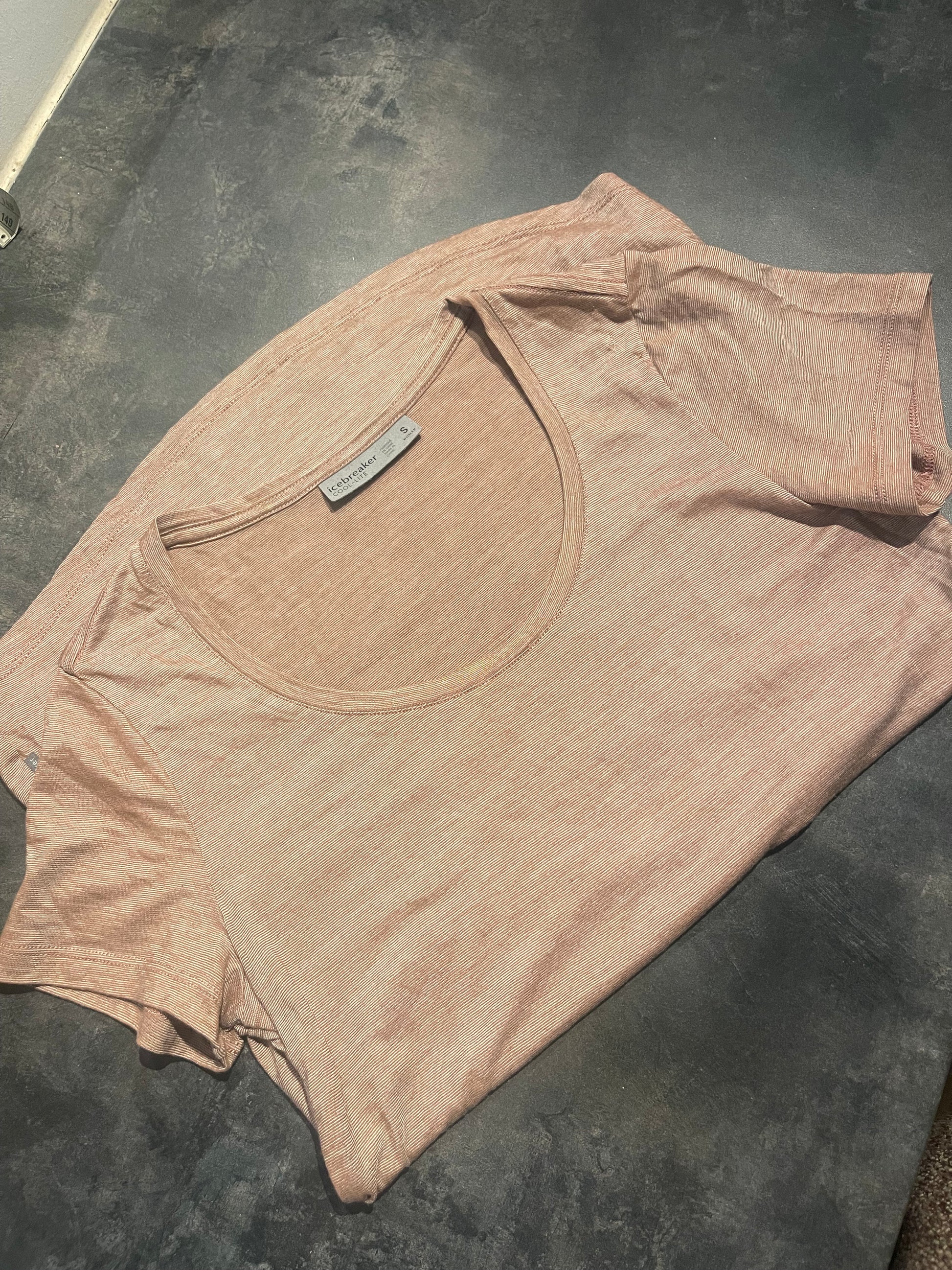 Merino cool lite T-Shirt von Icebreaker (Damen S) altrosa - wanderlich.com