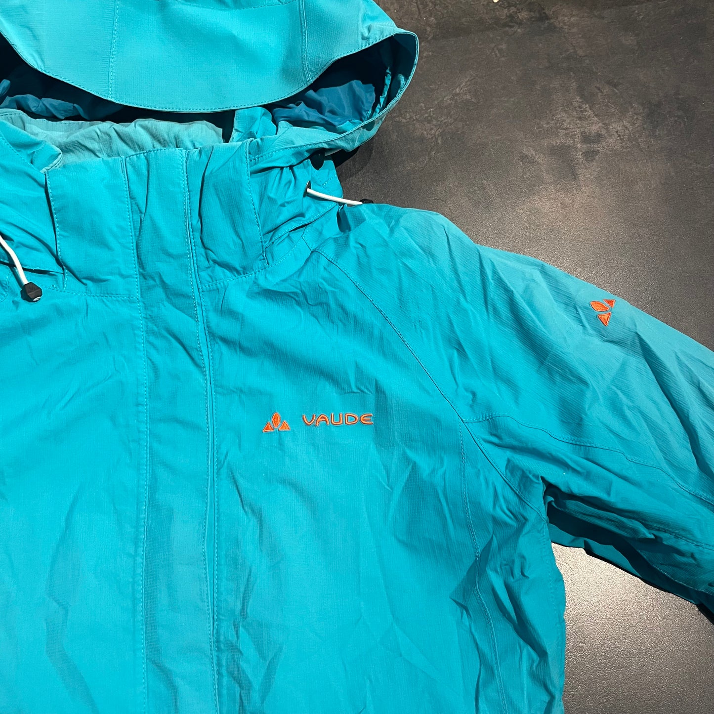Regen Jacke von Vaude (S :36 Damen) türkis blau