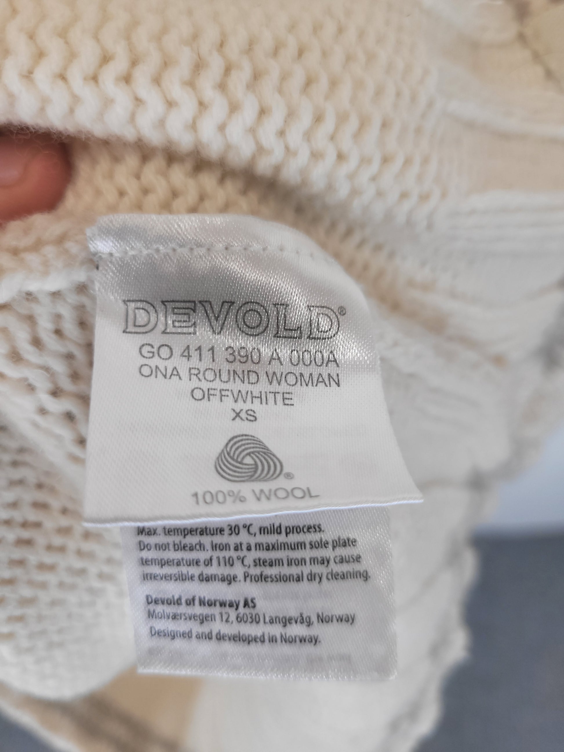 Weißer Pullover von Devold in Größe XS/ S (Damen) - wanderlich.com