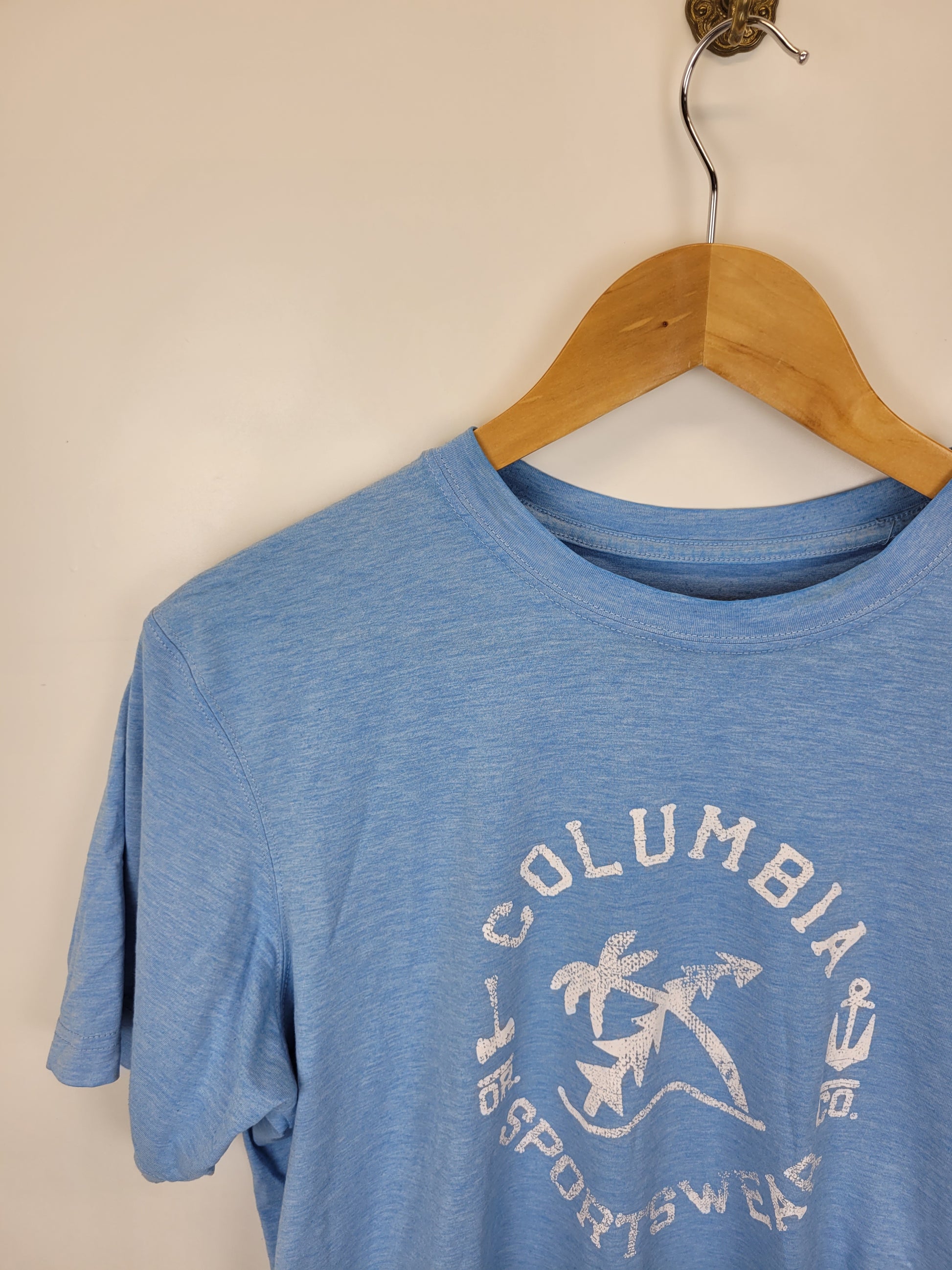 Hellblaues T-Shirt von Columbia in Größe L (Damen) - wanderlich.com