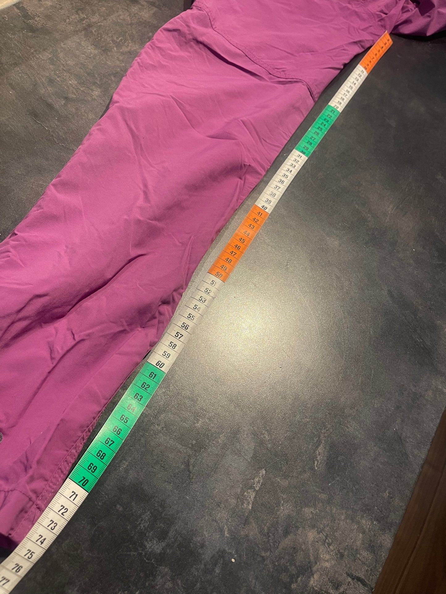 Leichte Trekking Hose von Norrøna (XS Damen) Purple Rain - wanderlich.com