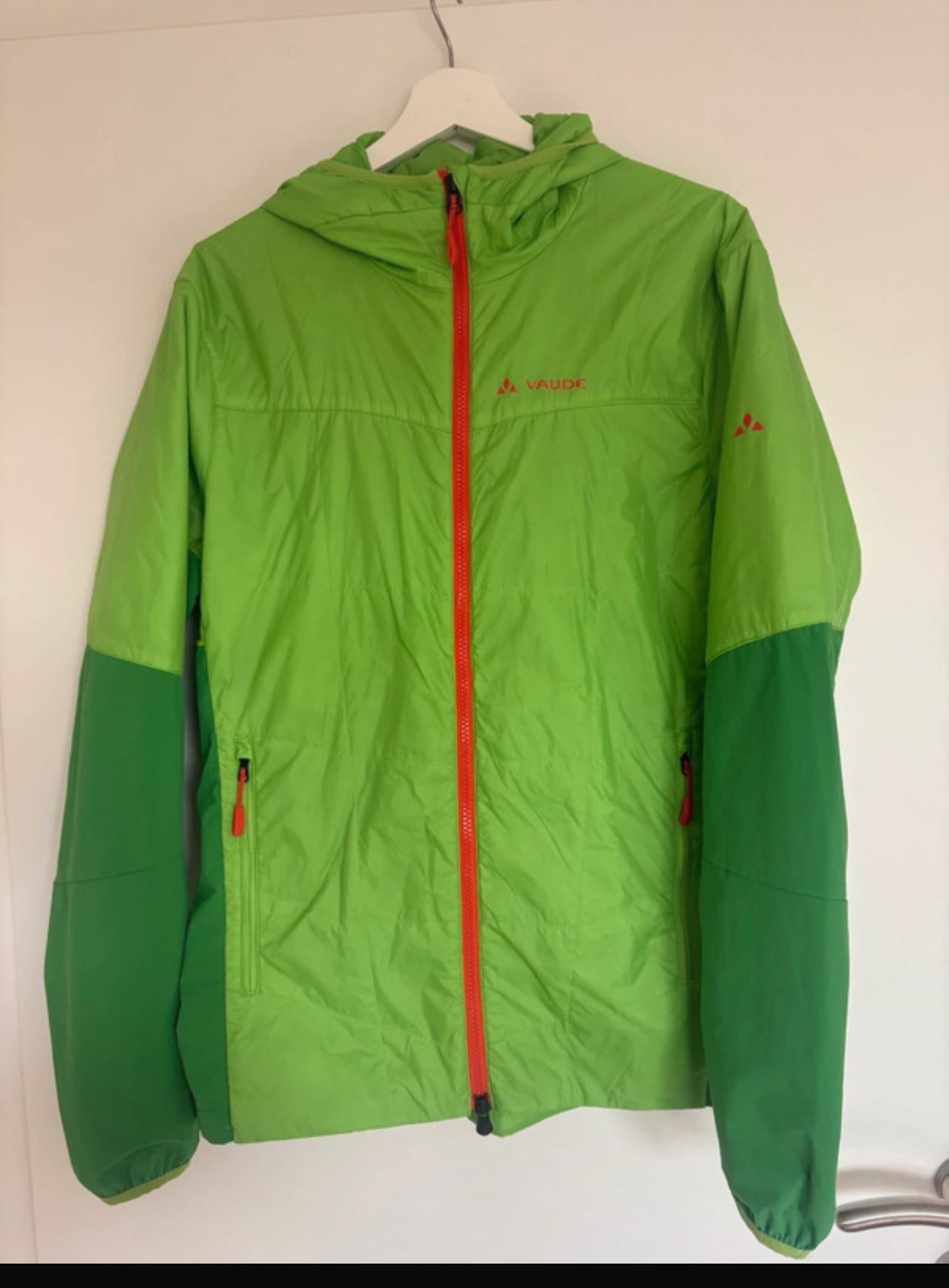 Rad Jacke von Vaude (Herren L/ 52 ) Primaloft Windproof grün