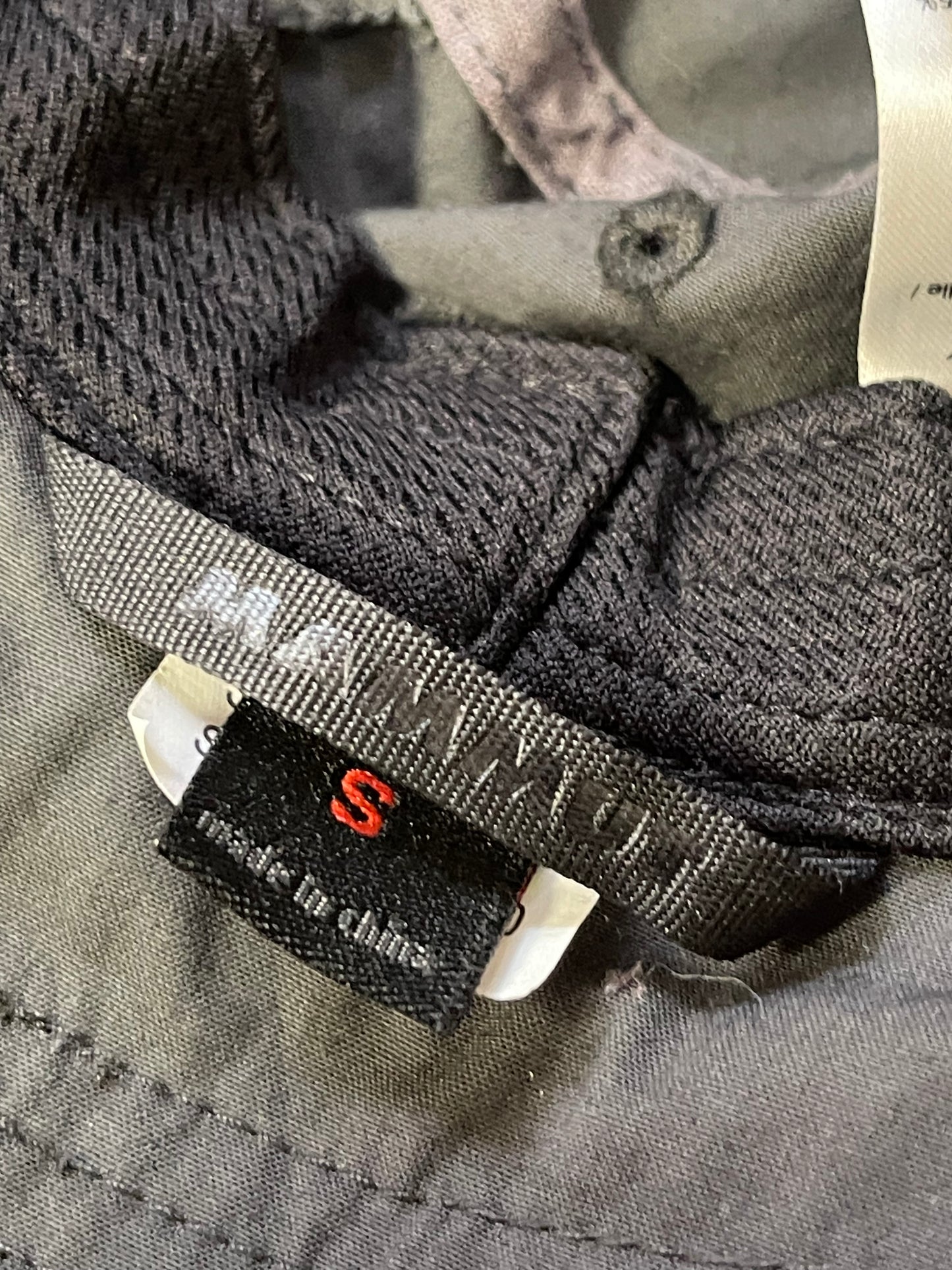 Wander Hut von Mammut Storm Cotton Gr. S dunkelgrau