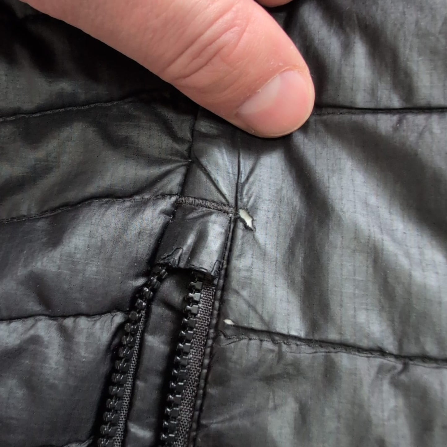 Patagonia Daunen Weste (L Damen) Isolationsweste schwarz