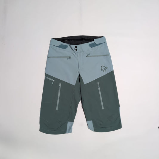 Technische Shorts von Norrøna (S Damen) minz- grün