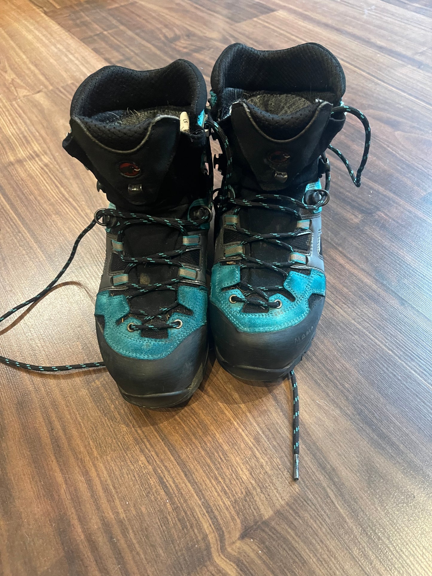 Bergschuhe von Mammut (Größe 38) Steigeisen kompartibel