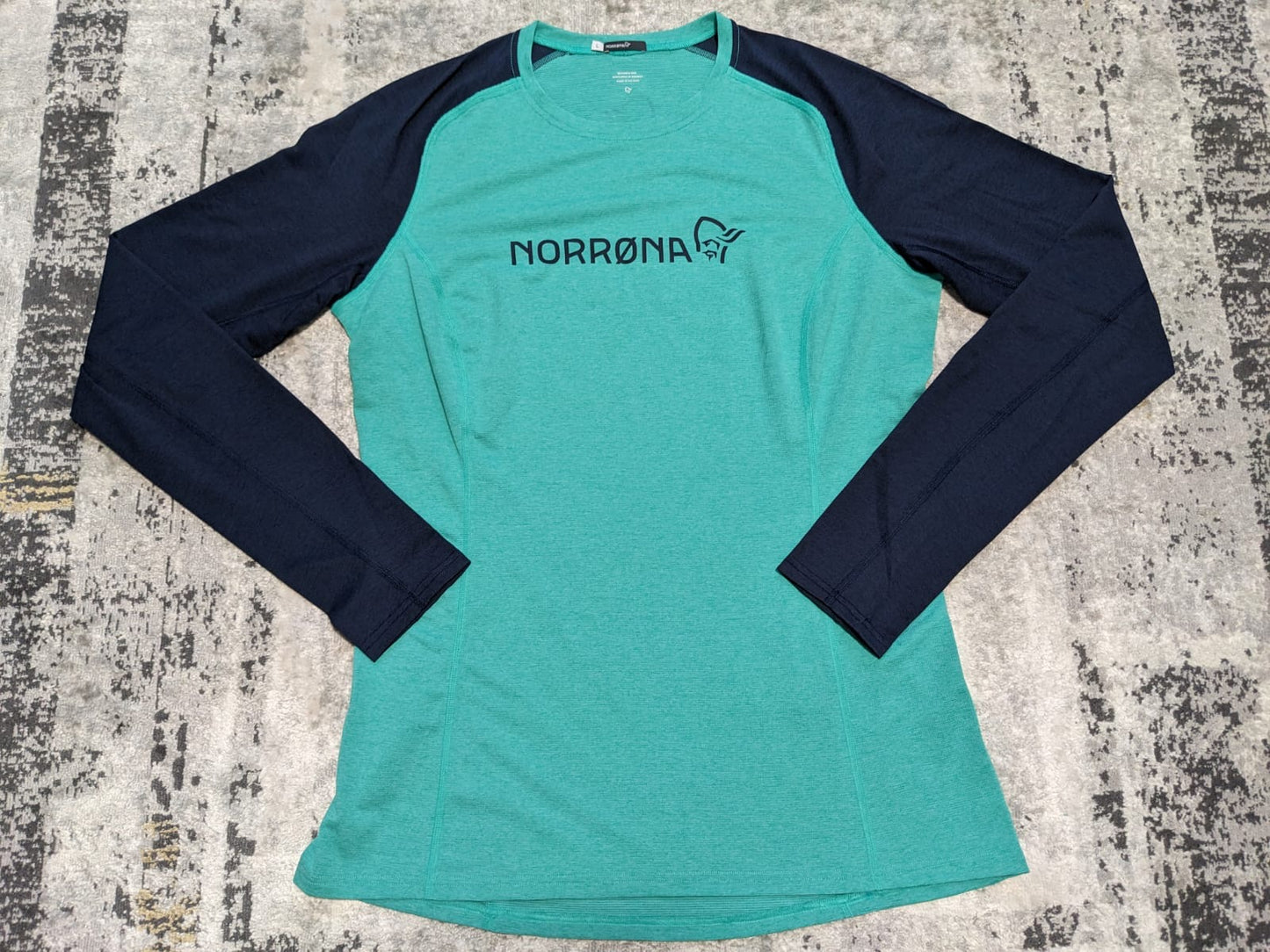 Technisches Langarm Shirt von Norrona (Damen L) Lila und grün