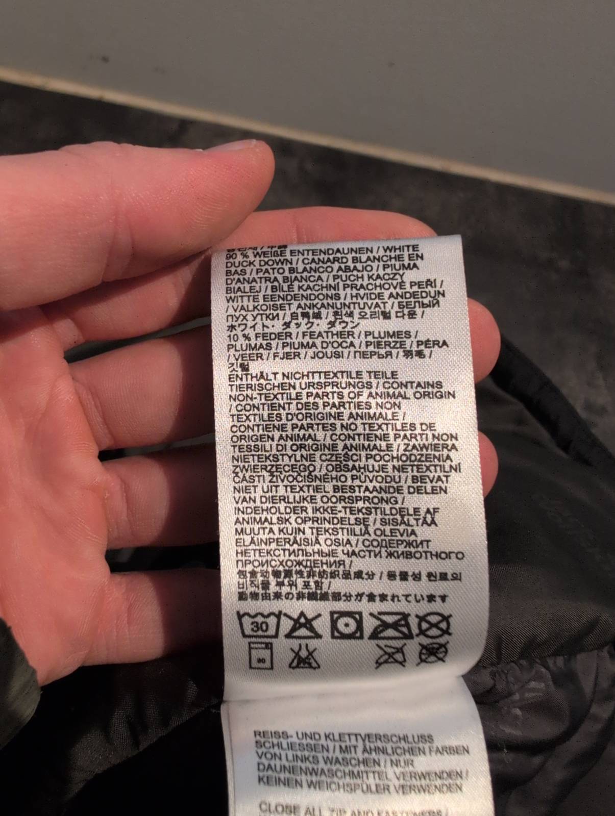 Daunen Weste von Jack Wolfskin (S Damen) schwarz