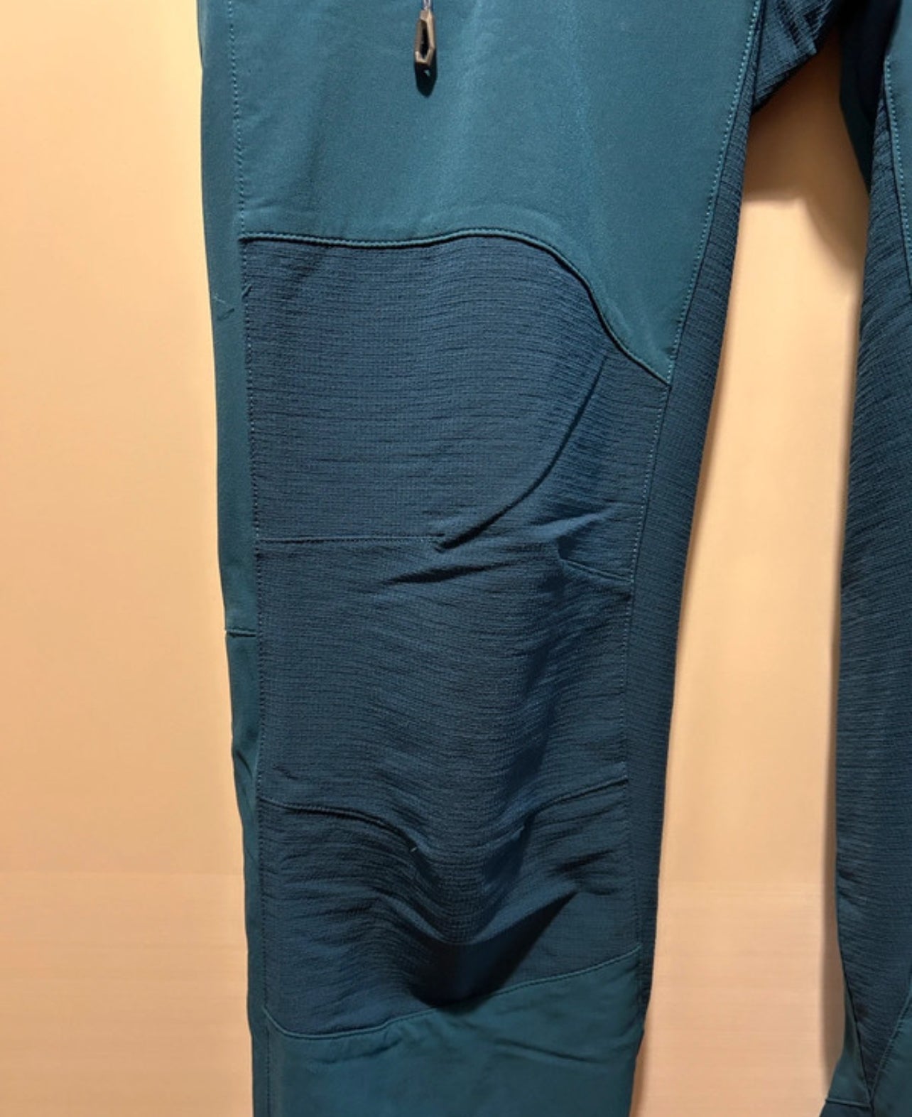 Elastische Trekking Hose von Mammut (S Herren) wasserabweisend blau