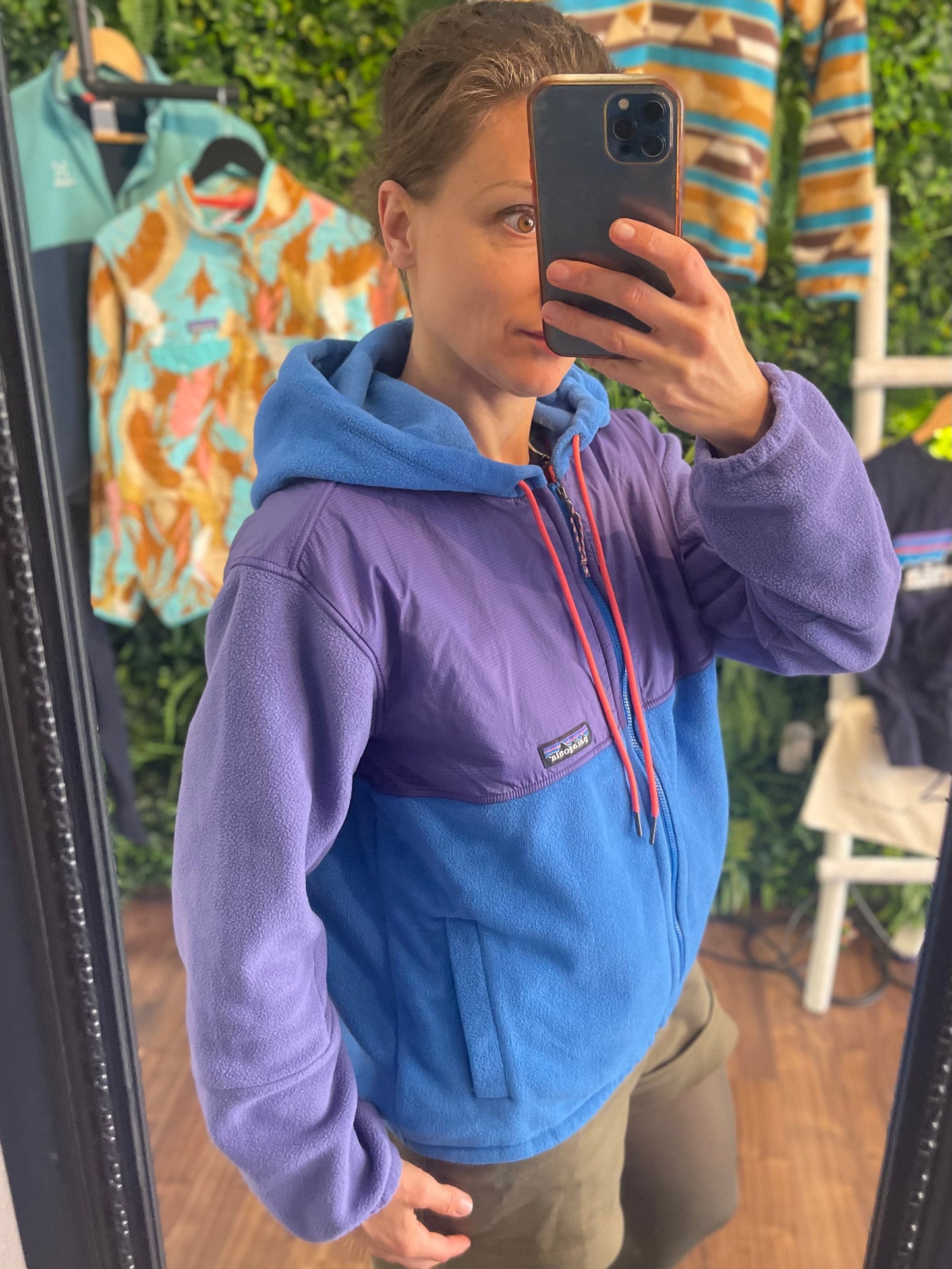 Patagonia Fleece Kapuzen Jacke (M Damen) Synchilla Hoodie lila blau - wanderlich.com