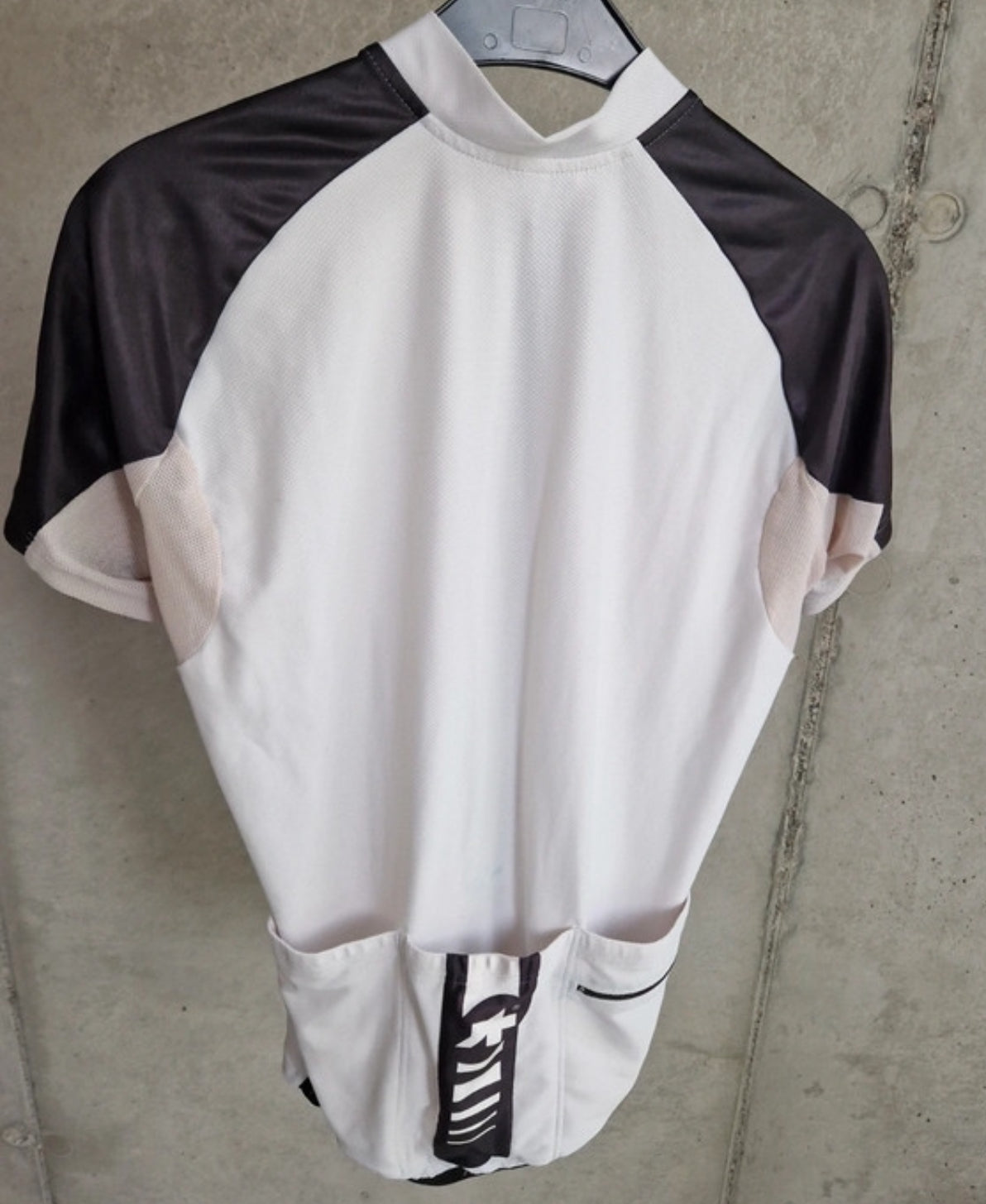 Full Zip Radtrikot von Assos (Damen M) Kurzarm weiß