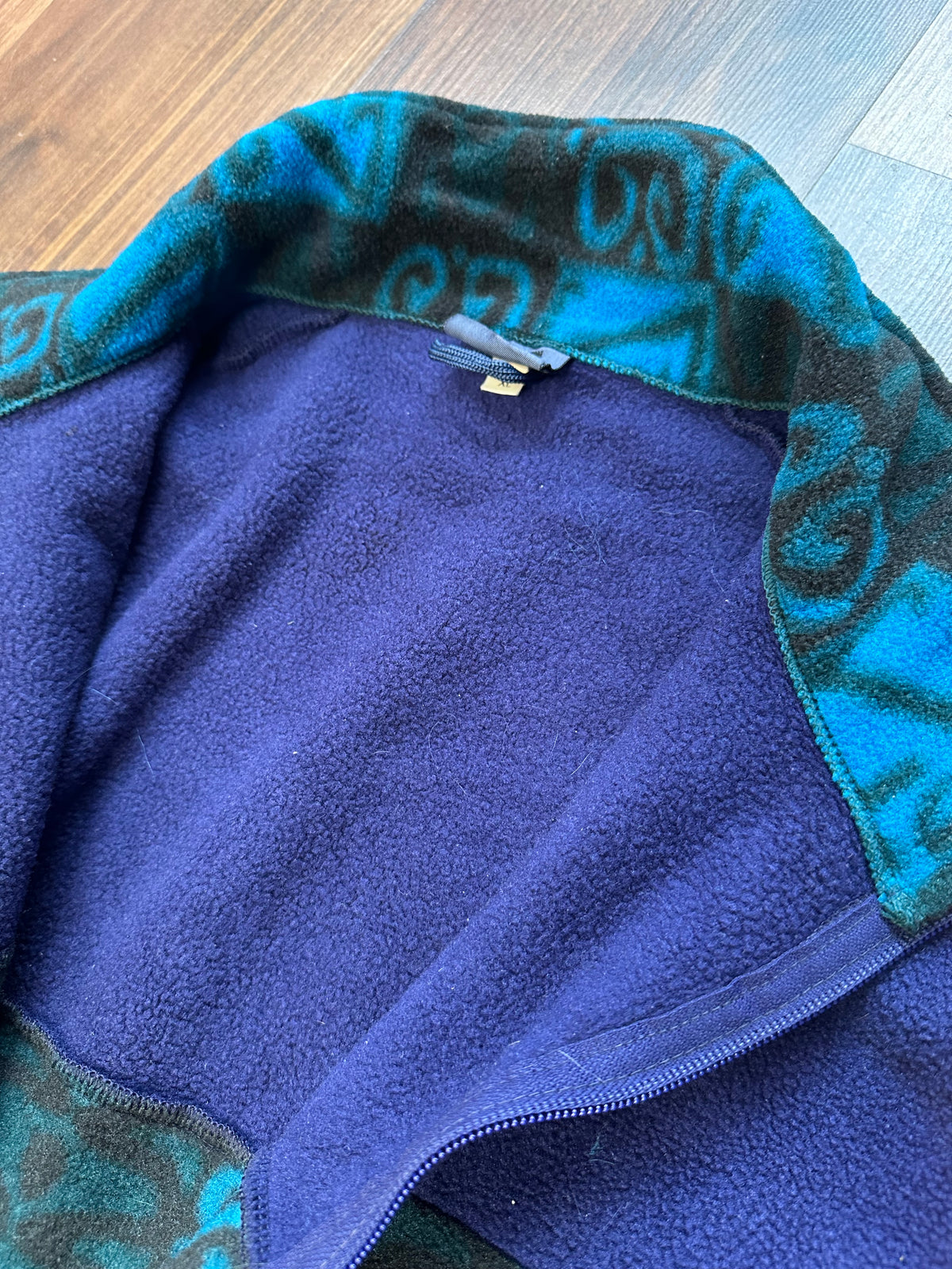 Vintage Fleece Pullover von Salewa (XL Unisex) blau bunt - wanderlich.com