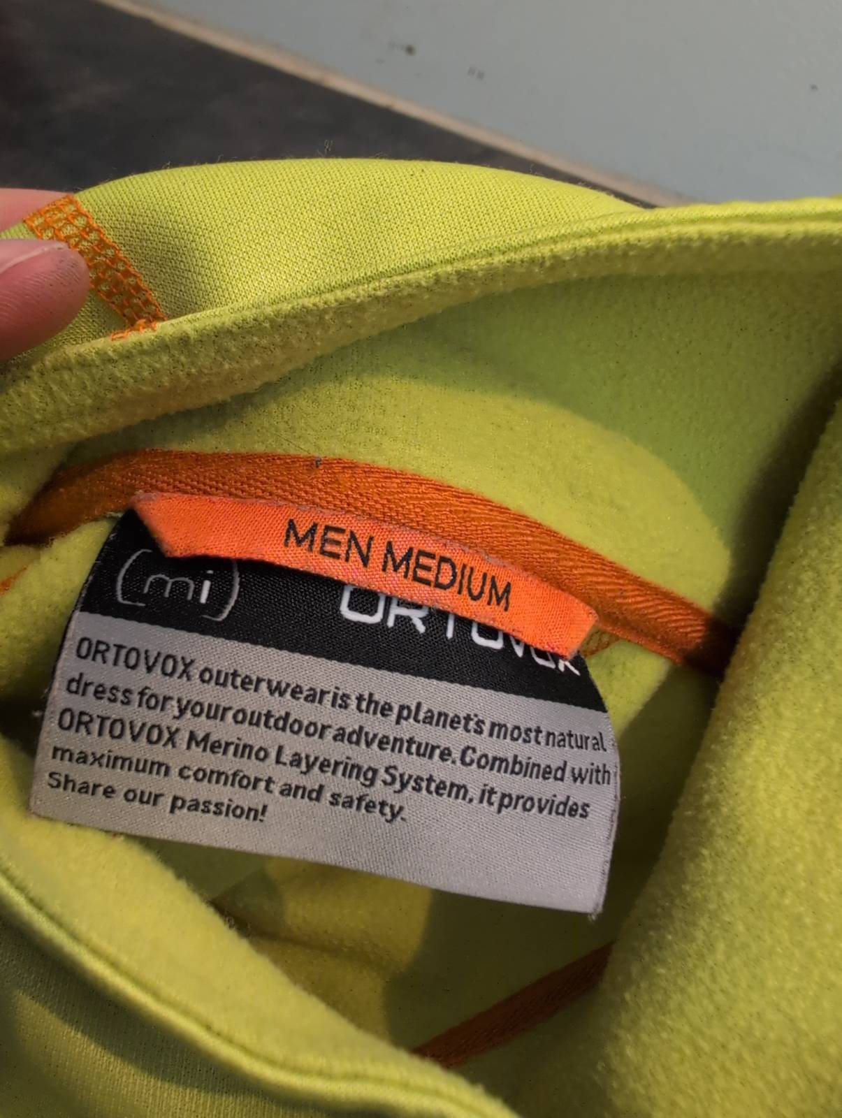 Weste von Ortovox Merino Inside (M Herren) neon - wanderlich.com